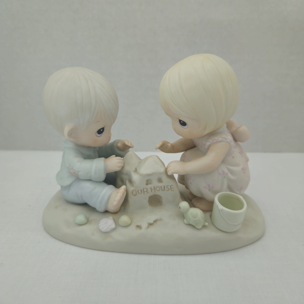 Vintage Precious Moments God Bless Our Home Figurine #12319 Our House IN BOX